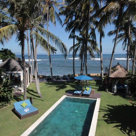 Villa Samudra Luxury Beachfront Ketewel Exterior foto